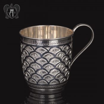 Серебряная чашка для воды «Горы»