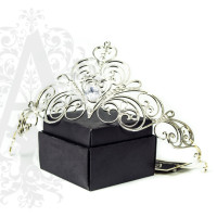 Kumush diadema «Qor qoli»