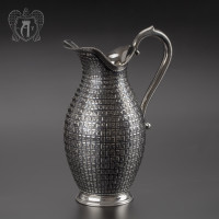 Kumush qovun «Vaqt qirralari».