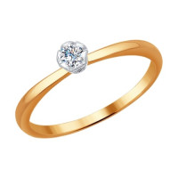 Золотое помолвочное кольцо с бриллиантами 