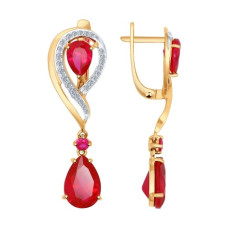 Серьги длинные из золота с бриллиантами и корундами рубиновыми (синт.)