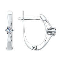 Сияющие серьги из белого золота с бриллиантами для незабываемых моментов 4346