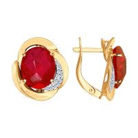 Серьги из золота с корундами рубиновыми (синт.) и фианитами