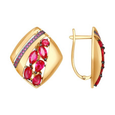 Серьги из золота с корундами рубиновыми (синт.) и красными фианитами