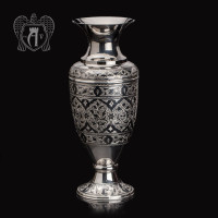 Vaza kumush «Markiza»