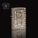 Kumushdan yasalgan «Bond» lighter.