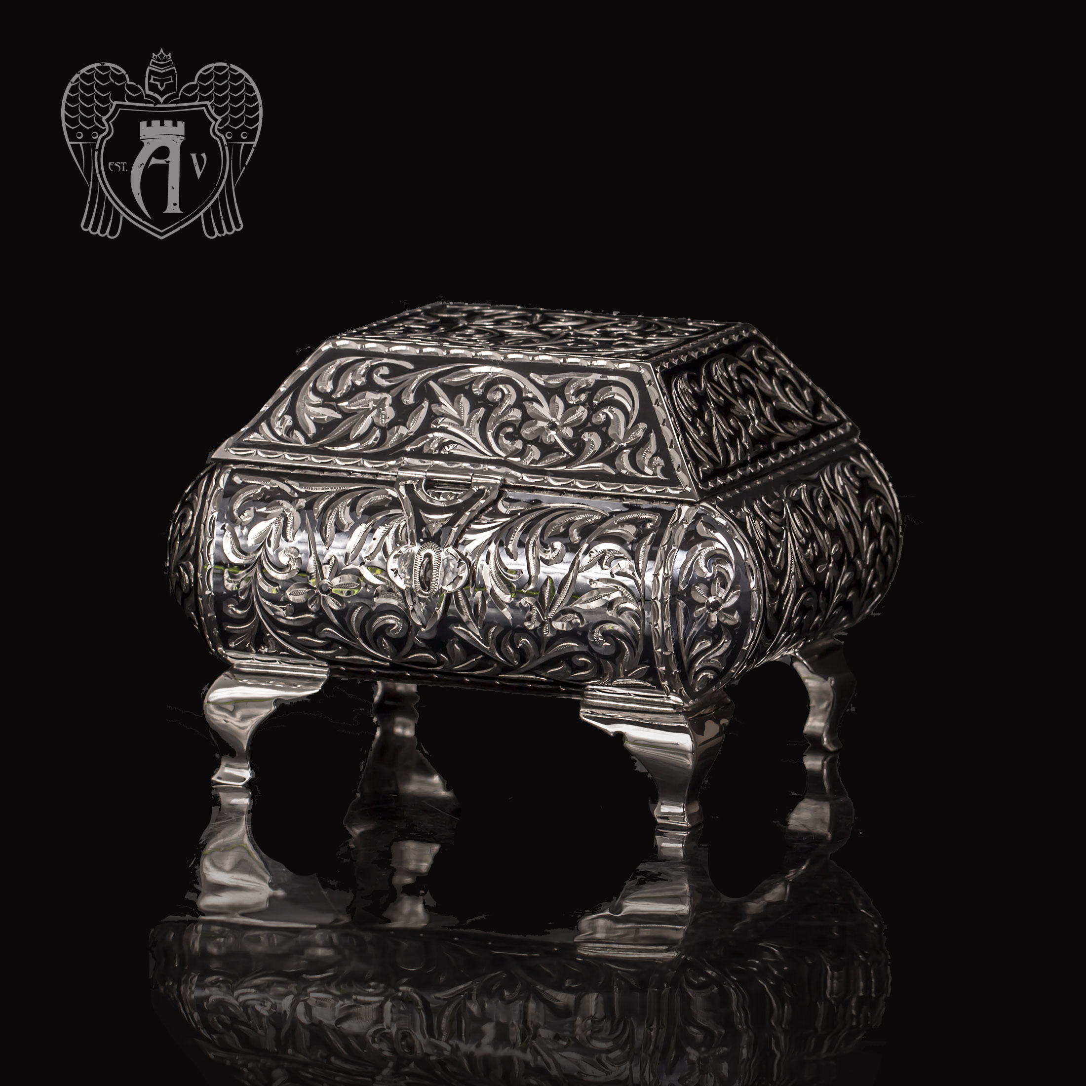 Серебряная шкатулка ручной работы «Далида» 